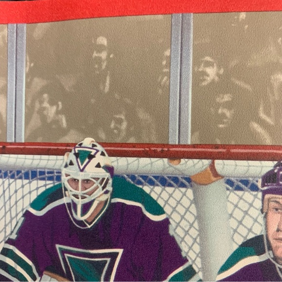 Hockey Border vintage rare ,Encore 16.4 ft. Covers area 1.27m ,13.6 sq ft.w9.99" - Picture 2 of 8